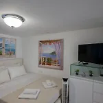 Spacious In Little Venice Mykonos By μρs * Mykonos Town